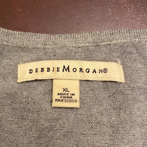 Gray button up the front sweater. Suitable for evening wear. Size XL - Picture 4 of 10